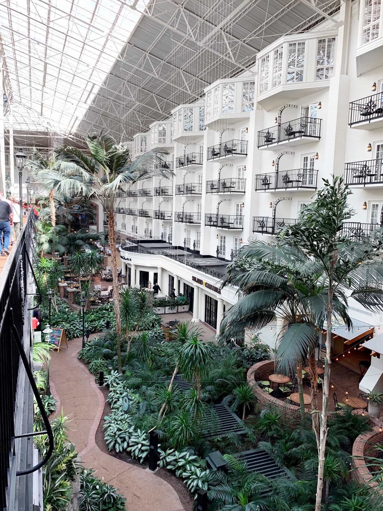 opryland hotel soundwaves